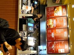 -The Habit Burger Grill 哈比特汉堡(爱琴海店)