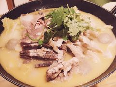 泰式咖喱牛杂锅仔-丁记盐蘸牛肉·新杭菜(河东路店)