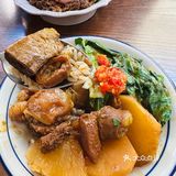 冬天来一碗热腾腾牛杂饭～