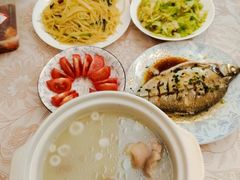 -乐禧母婴全自营月嫂(宝山店)