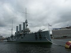 -阿芙乐尔号巡洋舰