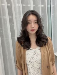 -5M HAIR SALON