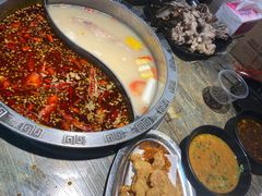 -销魂美蛙鱼头火锅(上海首店)