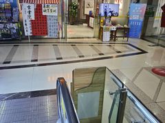 -第5大道精品休闲购物广场