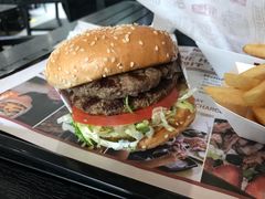 -The Habit Burger Grill 哈比特汉堡(爱琴海店)