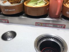 -龍歌自助小火锅(市南金茂湾店)