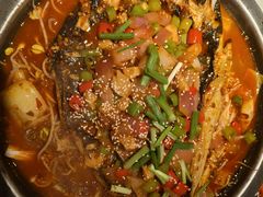-鸣记脆皮烤鱼·海鲜烤鱼(三八广场店)