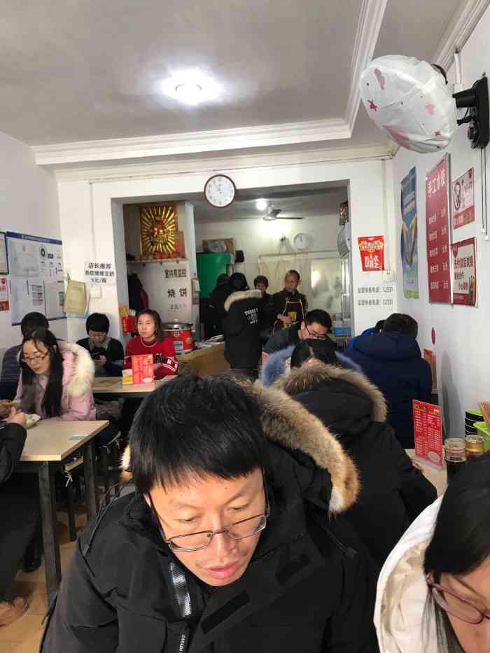 砂锅米线(蓝旗营店)-"五道口老店,东北人开的,味道很不错,工作.