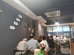 大堂-争鲜·鲍鱼鸡煲(美邻中心店)