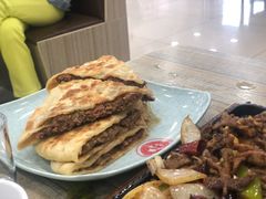 -老舅老蒙肉饼非遗店(一店)