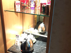 这个地方叫做——酒吧台⊙﹏⊙b汗-凯利宾馆