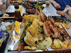 -云晓光头烧烤吧(盛夏店)