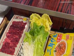 -沙胆彪炭炉牛杂煲(上海日月光广场店)
