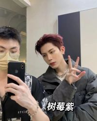 -藤野造型烫发染发