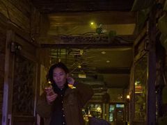 -城墙外BAR