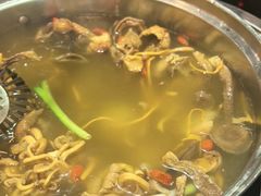 -丫丫汤膳打边炉(宏府408坊店)