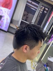 -藤野造型烫发染发