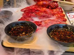 -肥肥虾庄·金牌油焖大虾(汉口城市广场店)