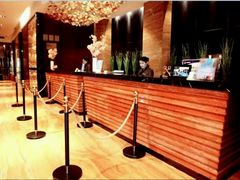 -武汉光谷广场杨家湾地铁站怡程酒店