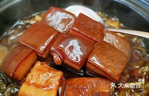 Lü Tian Stewed Pork