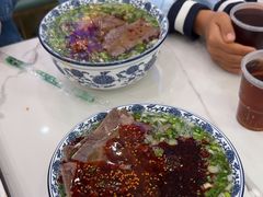 -伊穆祥牛肉面总店·清真