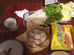 -沙胆彪炭炉牛杂煲(上海日月光广场店)