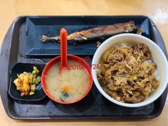 招牌牛丼-食其家·牛丼咖喱(浦电路店)