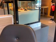 -麦当劳(红旗路店)