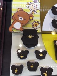 -六福珠寶(巴黎春天五角场店)