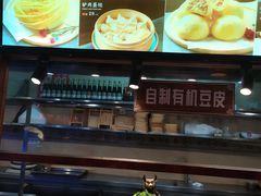 -八大碗·地道东北菜(中街店)