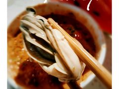 -龍歌自助小火锅(市北和达中心城店)