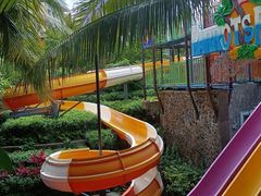 -三亚湾海居铂尔曼度假酒店