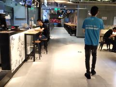 大堂-盒马鲜生(曜一城店)