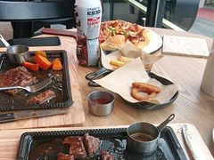 -必胜客(WOW象山涌金广场店)