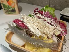 -左庭右院鲜牛肉火锅(南通CBD大有境店)