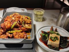 馋嘴香锅牛蛙-佬肥猫(国华广场店)