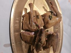 -鸽子侯·家宴·平价海鲜(绿地店)