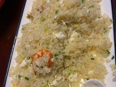 -虾弄弄海派小龙虾·牛羊蝎子火锅