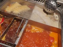 -海底捞火锅鲜切牛肉主题店(长寿路店)