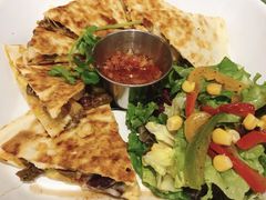 -HELLO 27 意面·沙拉·帕尼尼