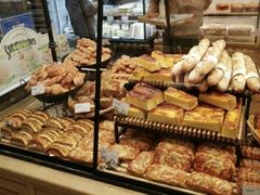 -罗森尼娜(德思勤店)