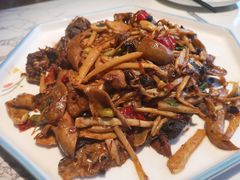 老友牛杂-老友王·南宁特色菜(金汇如意坊店)