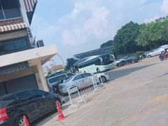 -曼谷湄南河畔华美达广场酒店