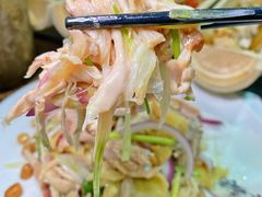 -胡须哥网红竹筒菜