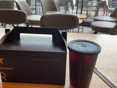 -星巴克臻选(上海合生汇1F店)