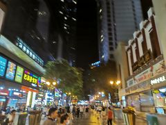 -八一路好吃街(雨田商务大厦店)