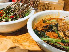 -嘉州叶婆婆钵钵鸡(建设路店)