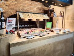 -亚马逊环球美食百汇(新城吾悦广场店)