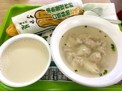 鸡汤馄饨-老乡鸡(合肥高铁南站店)