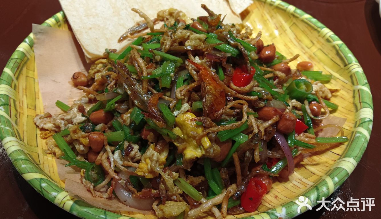 扬州小美食街梅岭东路美食老根据地，老店。现在连锁店好多